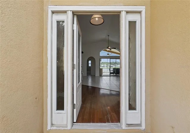Photo 3 of Single family home for sale at 509 Hardwood Cir, Orlando, FL 32828 | MLS# V4951017 | Listing updated on 2026-10-08