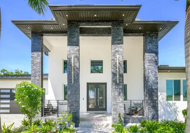 4th image of 6396 18th Street N, Saint Petersburg, FL 33702 | MLS# TB8543919