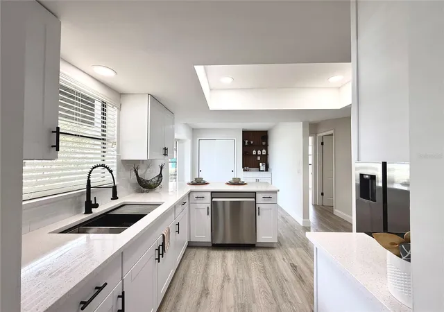 Photo 3 of Single family home for sale at 9264 Manchester St, Spring Hill, FL 34606 | MLS# TB8543925 | Listing updated on 2026-10-15