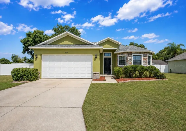 Photo 1 of Single family home for sale at 7019 Heatherbrook Dr, Lakeland, FL 33809 | MLS# L4964689 | Listing updated on 2026-10-27