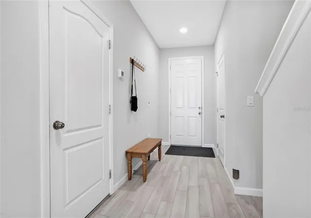 Photo 3 of Townhouse for sale at 4835 Jackstaff Way, Oviedo, FL 32765 | MLS# S5156634 | Listing updated on 2026-10-04