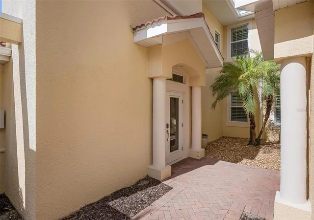 Photo 3 of Condo for sale at 137 Bella Vista Ter #33C, North Venice, FL 34275 | MLS# N6145558 | Listing updated on 2026-09-20