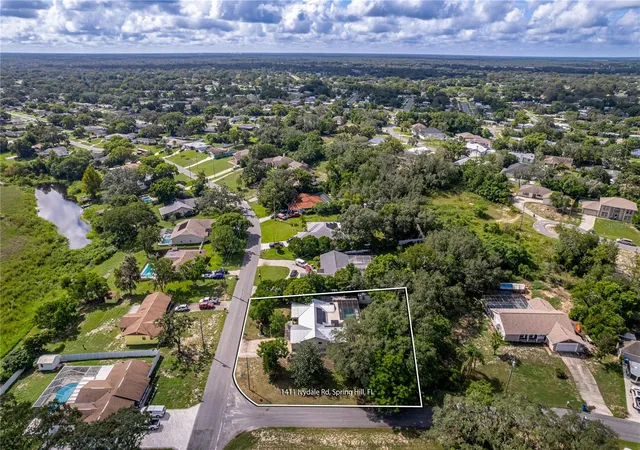 Photo 2 of Sale Pending at 1411 Ivydale Rd, Spring Hill, FL 34606 | MLS# W7889061 | Listing updated on 2026-10-15