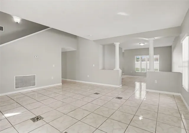 Photo 4 of Single family home for sale at 4568 Ficus Tree Rd, Kissimmee, FL 34758 | MLS# O6437772 | Listing updated on 2026-09-01