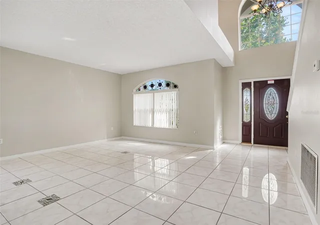 Photo 5 of Single family home for sale at 4568 Ficus Tree Rd, Kissimmee, FL 34758 | MLS# O6437772 | Listing updated on 2026-09-01