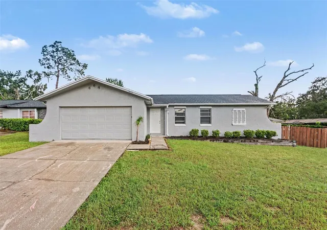 Photo 1 of Single family home for sale at 1909 Shannonwood Ct, Brandon, FL 33510 | MLS# O6437774 | Listing updated on 2026-09-01