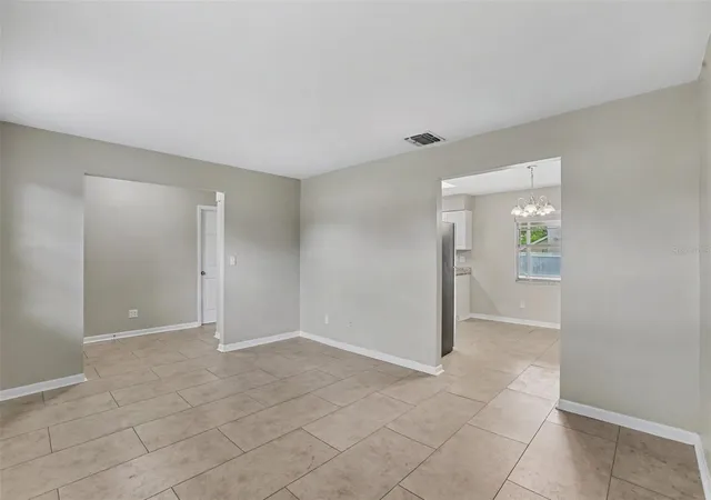 Photo 3 of Single family home for sale at 1909 Shannonwood Ct, Brandon, FL 33510 | MLS# O6437774 | Listing updated on 2026-10-06