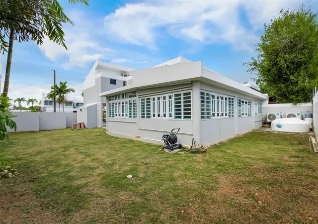 Photo 3 of Sale Pending at Urb Villas De San Ignacio Calle San Edmundo #14, San Juan, PR 00927 | MLS# PR9123811 | Listing updated on 2026-10-14