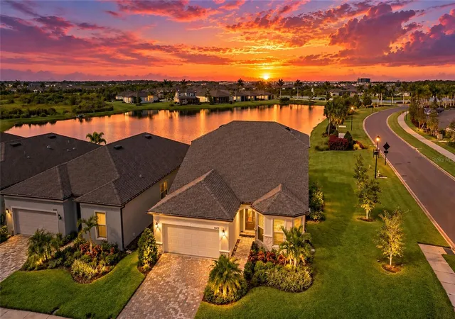 Photo 1 of Single family home for sale at 10619 Sea Pines Pl, Parrish, FL 34219 | MLS# A4704546 | Listing updated on 2026-10-14