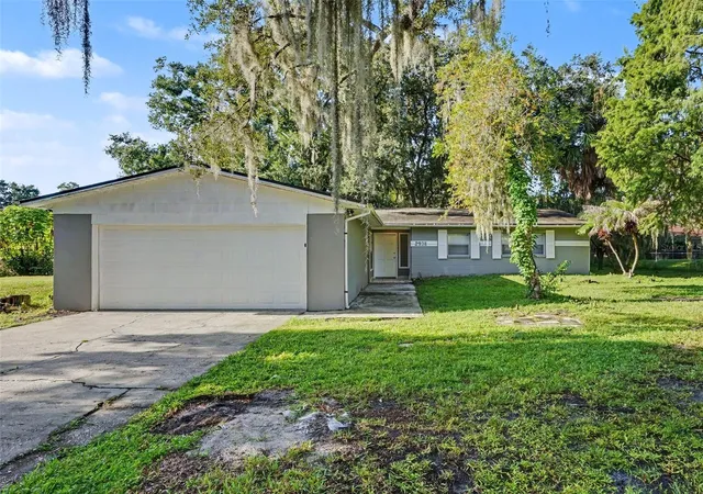 Photo 1 of Single family home for sale at 2938 Northbrook Ln, Lakeland, FL 33811 | MLS# O6437781 | Listing updated on 2026-09-02