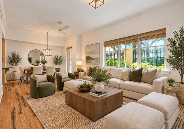 Photo 2 of Townhouse for sale at 300 Beach Dr NE #309, Saint Petersburg, FL 33701 | MLS# TB8543959 | Listing updated on 2026-10-05
