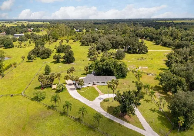 Photo 2 of Single family home for sale at 5240 Myakka Valley Trl, Sarasota, FL 34241 | MLS# O6437785 | Listing updated on 2026-09-15
