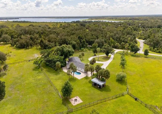 Photo 3 of Single family home for sale at 5240 Myakka Valley Trl, Sarasota, FL 34241 | MLS# O6437785 | Listing updated on 2026-09-15