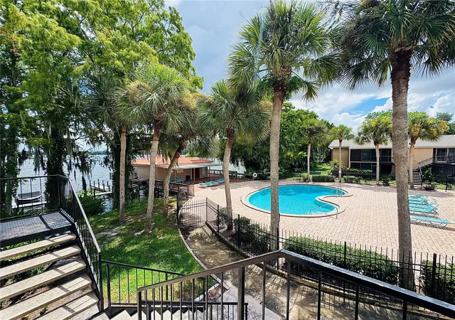 Photo 3 of Condo for sale at 1180 Paseo Del Mar #C, Casselberry, FL 32707 | MLS# G5117192 | Listing updated on 2026-09-17