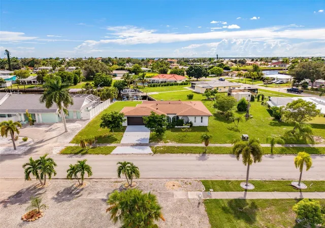 Photo 1 of Single family home for sale at 155 Morgan Ln Se, Port Charlotte, FL 33952 | MLS# C7530159 | Listing updated on 2026-09-14