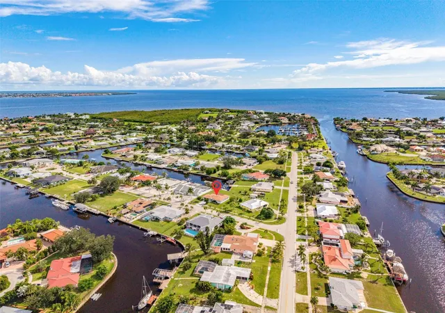 Photo 1 of Single family home for sale at 155 Morgan Ln Se, Port Charlotte, FL 33952 | MLS# C7530159 | Listing updated on 2026-10-07