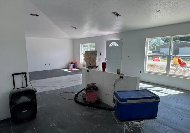 Photo 3 of Single family home for sale at 408 SW 12th Avenue, Ocala, FL 34471 | MLS# OM731393 | Listing updated on 2026-09-22