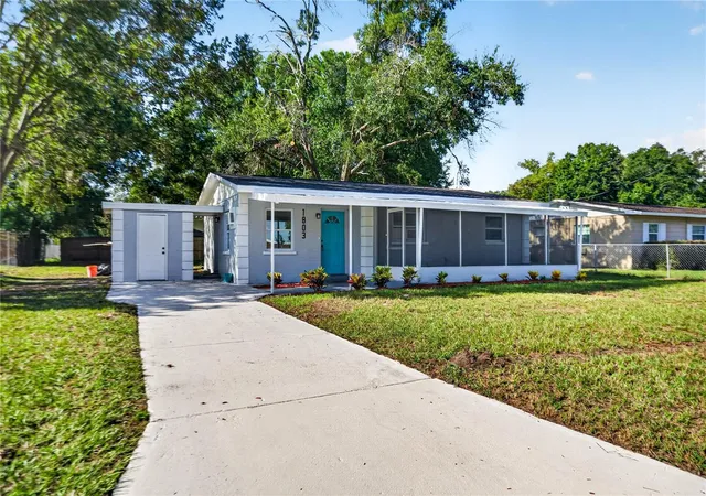 Photo 1 of Single family home for sale at 1803 E Ohio St, Plant City, FL 33563 | MLS# W7889064 | Listing updated on 2026-09-02