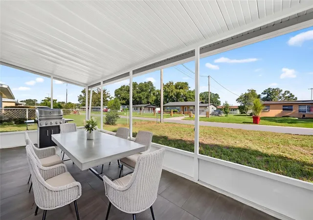 Photo 13 of Single family home for sale at 1803 E Ohio St, Plant City, FL 33563 | MLS# W7889064 | Listing updated on 2026-09-02
