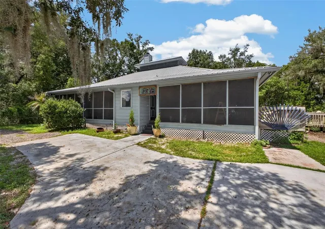 Photo 1 of Single family home for sale at 25717 Troon Ave, Sorrento, FL 32776 | MLS# O6437797 | Listing updated on 2026-09-01