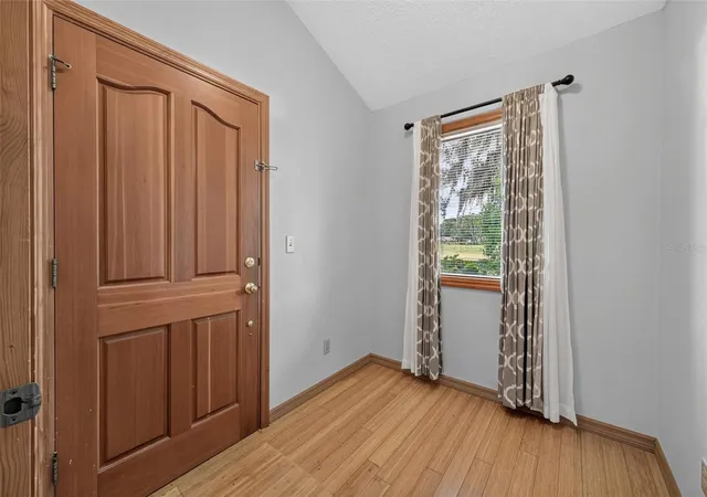 Photo 4 of Single family home for sale at 25717 Troon Ave, Sorrento, FL 32776 | MLS# O6437797 | Listing updated on 2026-09-01