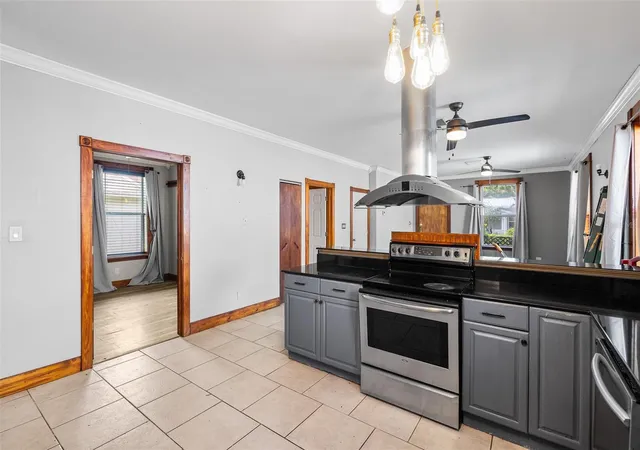Photo 4 of Single family home for sale at 7203 N Navin Ave, Tampa, FL 33604 | MLS# TB8543984 | Listing updated on 2026-09-19