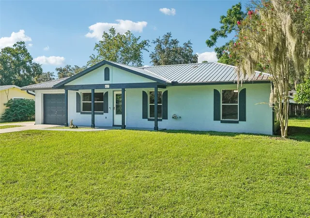 Photo 4 of Single family home for sale at 417 W Hunt Ave, Bushnell, FL 33513 | MLS# G5117198 | Listing updated on 2026-09-24