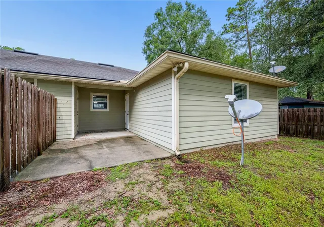 Photo 4 of House for sale at 226 Bradford Dr, Starke, FL 32091 | MLS# FC321097 | Listing updated on 2026-09-01