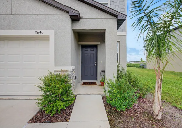 Photo 3 of Single family home for sale at 3640 Natural Tr St, Plant City, FL 33565 | MLS# TB8543995 | Listing updated on 2026-09-17