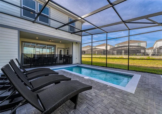 Photo 2 of Townhouse for sale at 3769 Pacific Ln, Davenport, FL 33897 | MLS# O6437816 | Listing updated on 2026-10-06