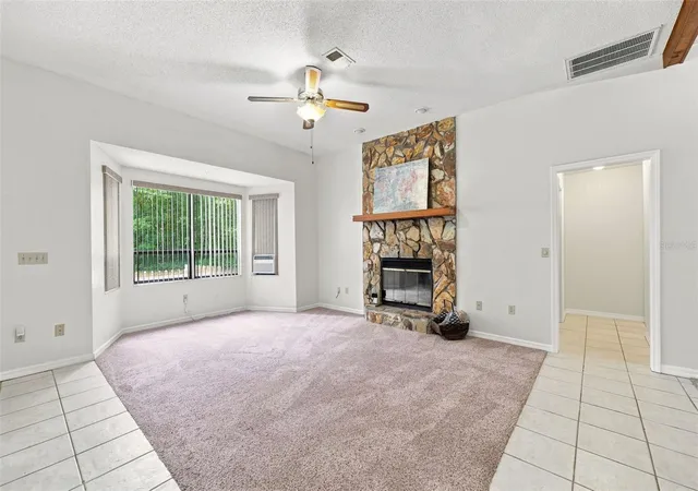 Photo 5 of Single family home for sale at 16205 Perimeter Dr, Brooksville, FL 34614 | MLS# W7889065 | Listing updated on 2026-09-01