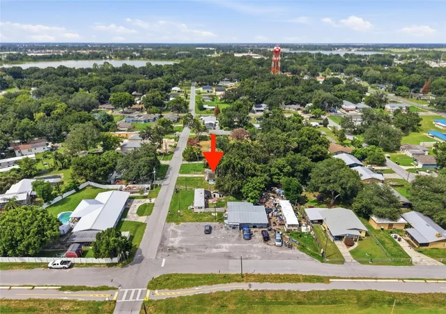 Photo 4 of Single family home for sale at 1550 36th Street NW, Winter Haven, FL 33881 | MLS# TB8544010 | Listing updated on 2026-09-15