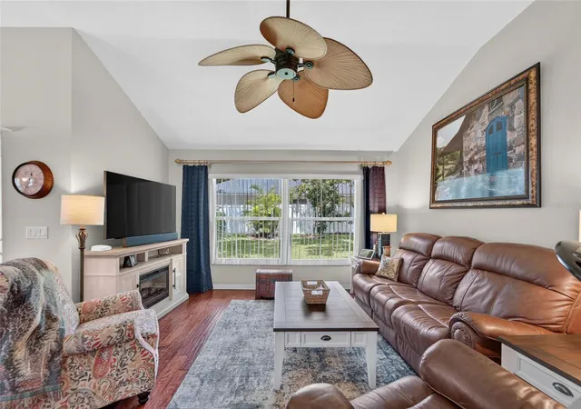 Photo 2 of Sale Pending at 3132 Beaver Pond Trl, Valrico, FL 33596 | MLS# TB8544029 | Listing updated on 2026-09-03