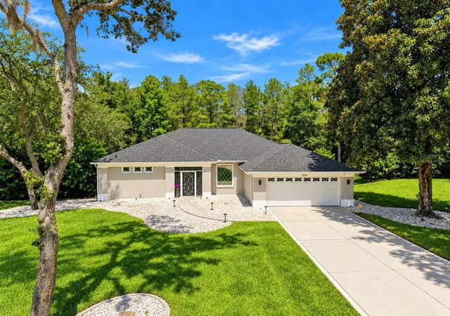 Photo 1 of Single family home for sale at 10261 Woodland Waters Blvd, Weeki Wachee, FL 34613 | MLS# W7889067 | Listing updated on 2026-09-16