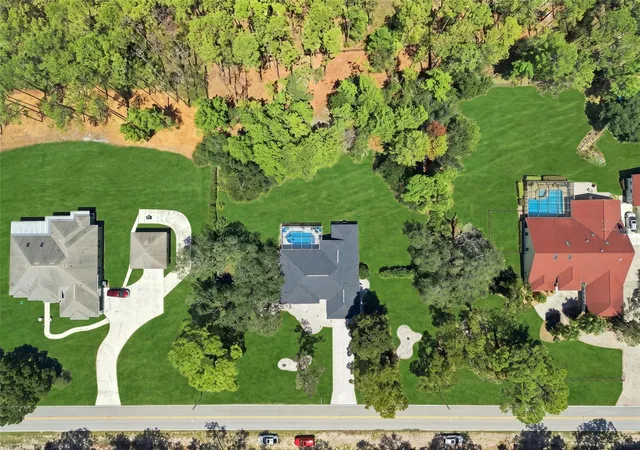 Photo 3 of Single family home for sale at 10261 Woodland Waters Blvd, Weeki Wachee, FL 34613 | MLS# W7889067 | Listing updated on 2026-09-16