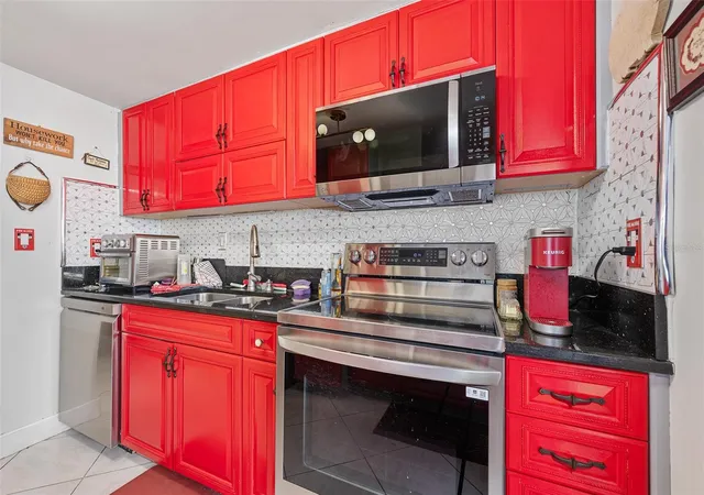 Photo 4 of Condo for sale at 2900 N Atlantic Ave #6060, Daytona Beach, FL 32118 | MLS# V4951026 | Listing updated on 2026-10-07