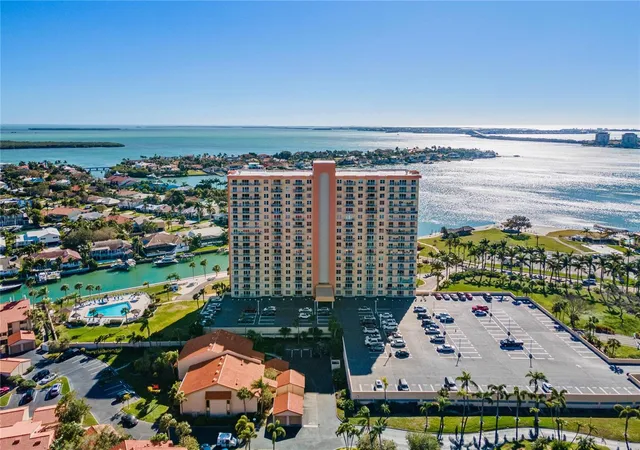 Photo 2 of Condo for sale at 4900 Brittany Dr S #1512, Saint Petersburg, FL 33715 | MLS# TB8544040 | Listing updated on 2026-09-05