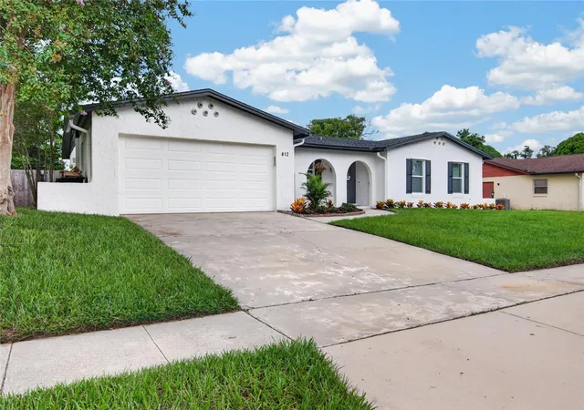 Photo 3 of Single family home for sale at 412 Majorca Ave, Altamonte Springs, FL 32714 | MLS# O6437855 | Listing updated on 2026-10-05