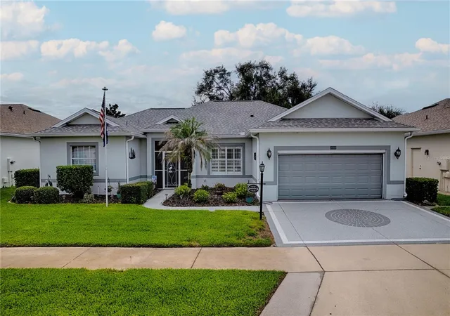 Photo 1 of Single family home for sale at 3550 Huntsville Ln, Leesburg, FL 34748 | MLS# G5117203 | Listing updated on 2026-10-03