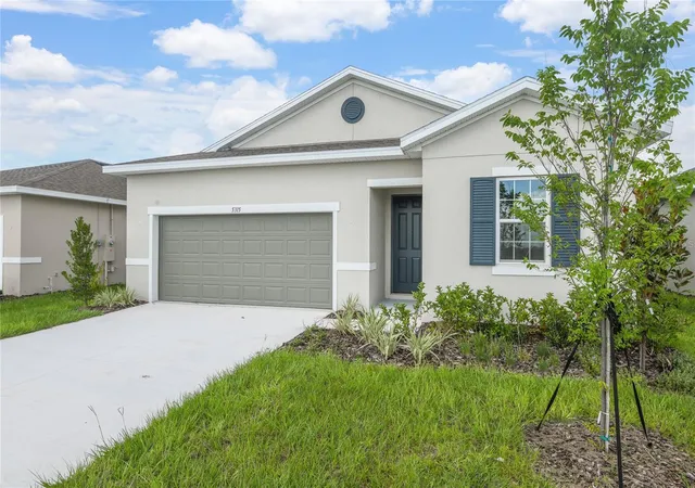 Photo 2 of Single family home for sale at 5315 Mickey Ave, Lake Wales, FL 33859 | MLS# S5156652 | Listing updated on 2026-09-06