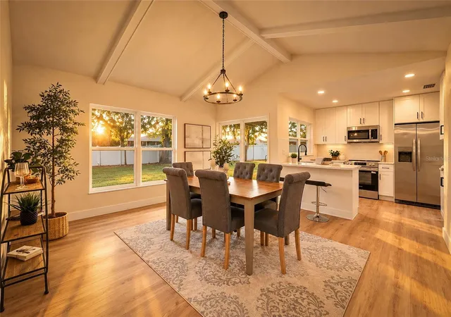 Photo 3 of Single family home for sale at 607 Willow Ct, Brandon, FL 33510 | MLS# TB8544065 | Listing updated on 2026-10-20