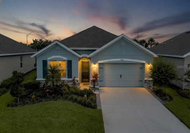 Photo 1 of Single family home for sale at 17607 Canopy Pl, Bradenton, FL 34211 | MLS# A4704587 | Listing updated on 2026-09-07