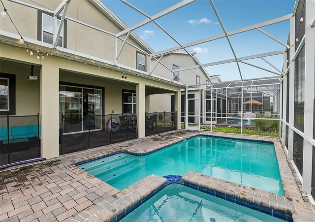 Photo 4 of Single family home for sale at 9350 Sommerset Hills Dr, Davenport, FL 33896 | MLS# O6437880 | Listing updated on 2026-10-09