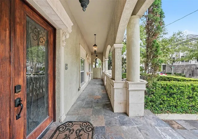 Photo 2 of Single family home for sale at 3006 W Mason St, Tampa, FL 33629 | MLS# A4704588 | Listing updated on 2026-10-03