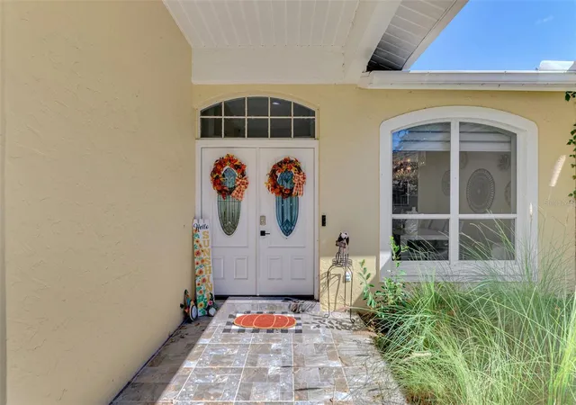 Photo 2 of Single family home for sale at 583 Pine Ranch E Rd, Osprey, FL 34229 | MLS# A4704589 | Listing updated on 2026-10-02