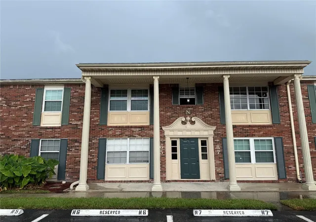 Photo 1 of Condo for sale at 1920 E Edgewood Dr #N8, Lakeland, FL 33803 | MLS# B4902364 | Listing updated on 2026-09-01
