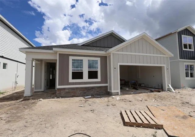 Photo 2 of Single family home for sale at 2867 Sweetgrass Ln, Zellwood, FL 32798 | MLS# O6437896 | Listing updated on 2026-10-01