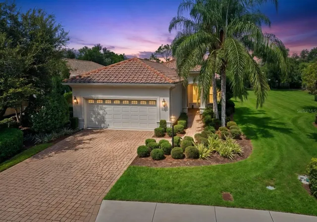 Photo 1 of Single family home for sale at 7118 Westhill Ct, Lakewood Ranch, FL 34202 | MLS# A4704596 | Listing updated on 2026-09-06