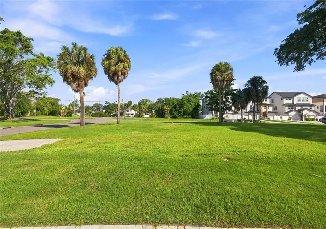 Photo 2 of Land for sale at 4647 Venetian Blvd Ne, Saint Petersburg, FL 33703 | MLS# TB8544095 | Listing updated on 2026-09-05