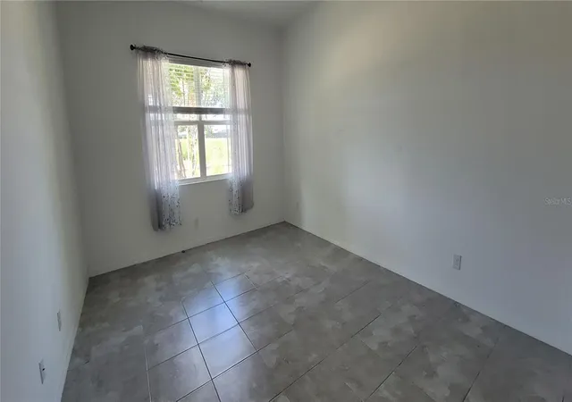 Photo 3 of House for sale at 1908 Flora Pass Pl, Kissimmee, FL 34747 | MLS# O6437912 | Listing updated on 2026-09-01